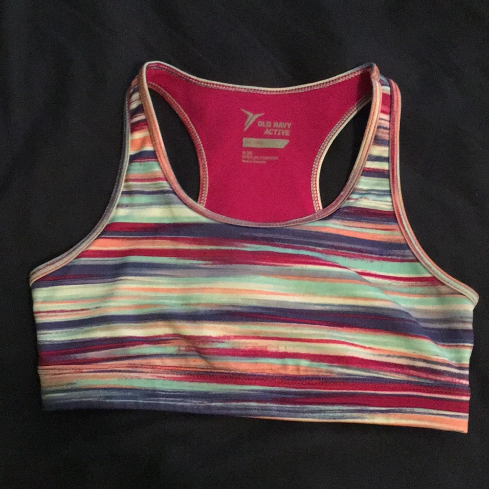 SPORTS BRA